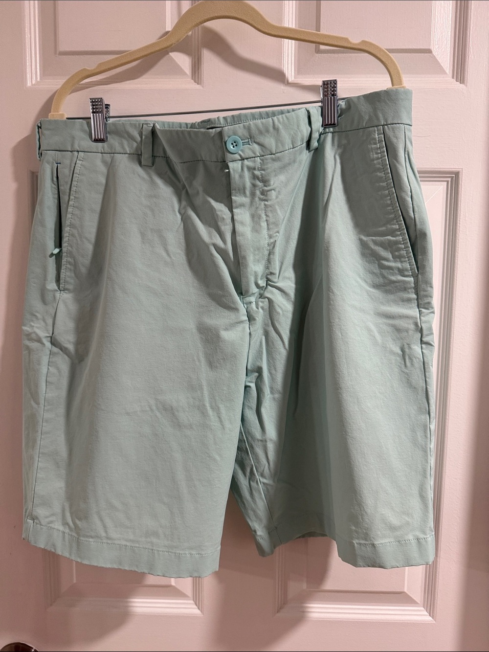 Vineyard Vines Men's Mint Green Flat-Front Shorts